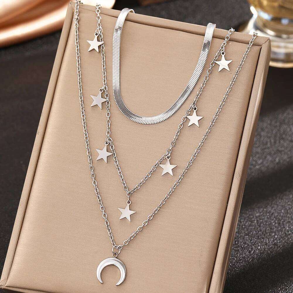 DOTIFI Stainless Steel Star And Moon Pendant Flat Snake Multi-Layer Layered Necklace Fashionable Unique Collarbone Chain H260312