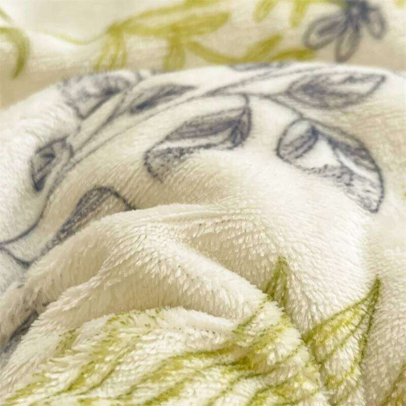 4pc milk four-piece set 2025 New autumn coral velvet quilt cover, bed sheet and pillow, winter fleece bedding H260312 - view 6