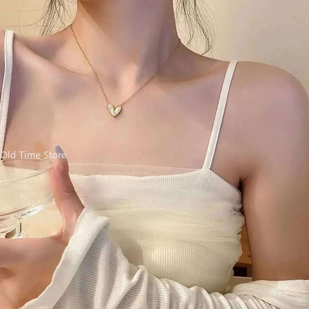 Minimalist Jewelry Pvd Gold Plated Stainless Steel Classic Heart Shaped Shell Necklace for Women Party Wedding H260312