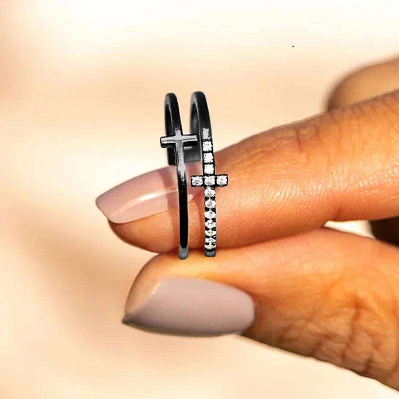 Huitan Gorgeous Rings for Women Unique Double Layer Cross Design Finger Accessories Shiny Daily Low-key Exquisite Office Jewelry H260312