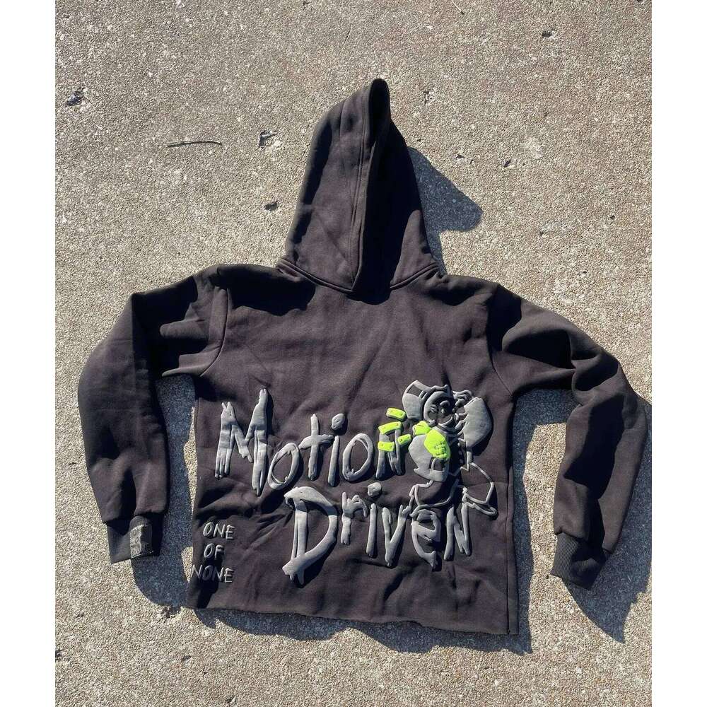 Streetwear Y2K Sweatshirt Hip Hop Lucky Kiss Graphic Print Oversized Women Harajuku Gothic Pullover Hoodie Clothes Z260315