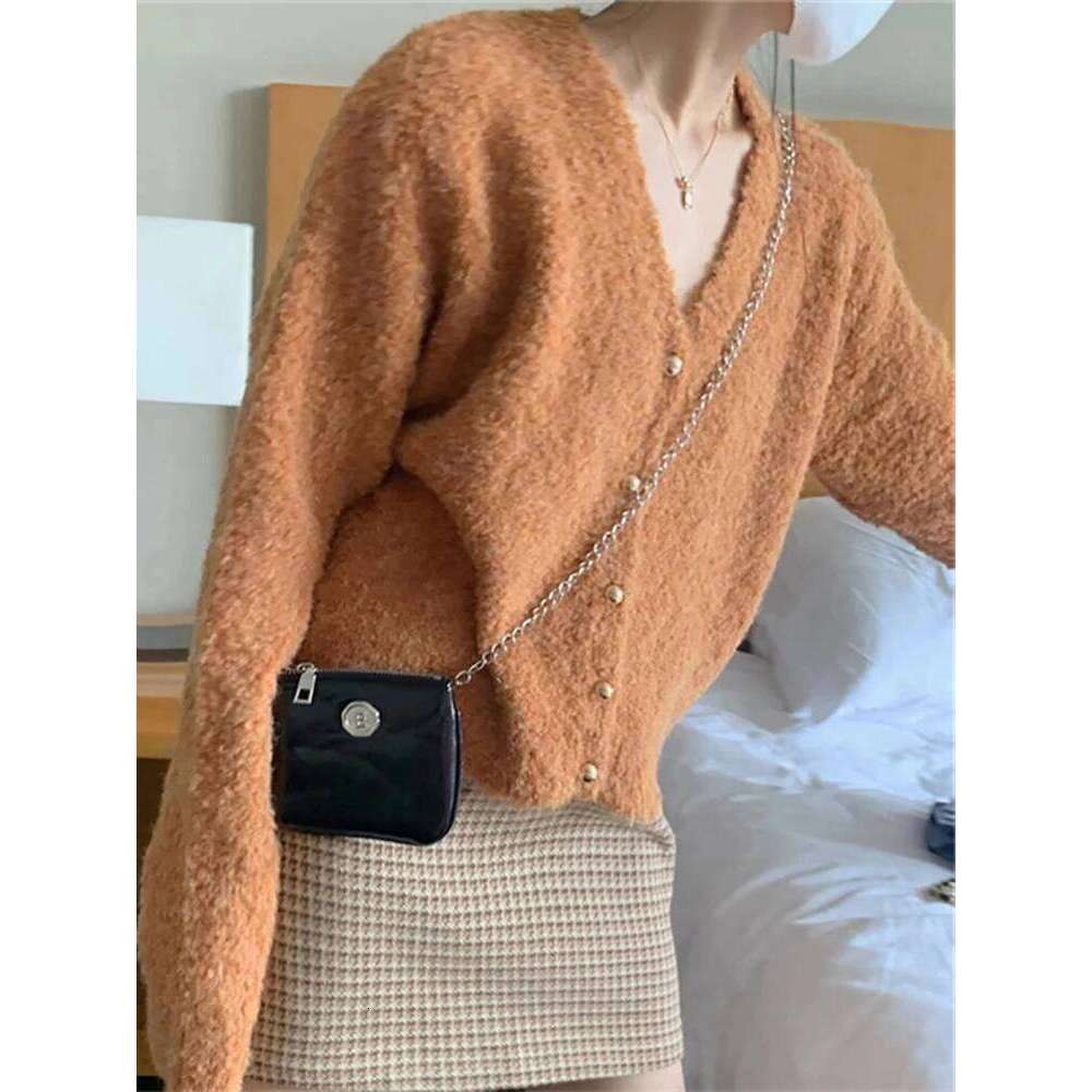 AOSSVIAO New Fashion Womens V-neck Cardigan Cashmere Sweater 2025 Autumn Winter Female Clothing Grace Knitwear Korean Tops Z260313