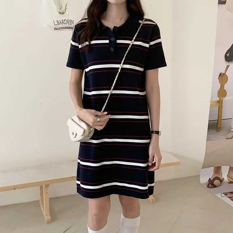 Korean knitted short sleeved dress for womens summer new polo collar casual versatile mid length striped contrasting dressT260314