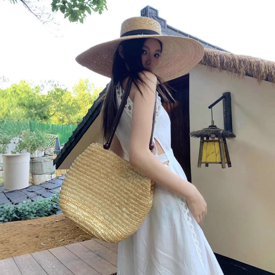 2026 Vacation French Elegant Hollow Heart White Lace Waist Sleeveless Backless Collar Casual Sweet Dress