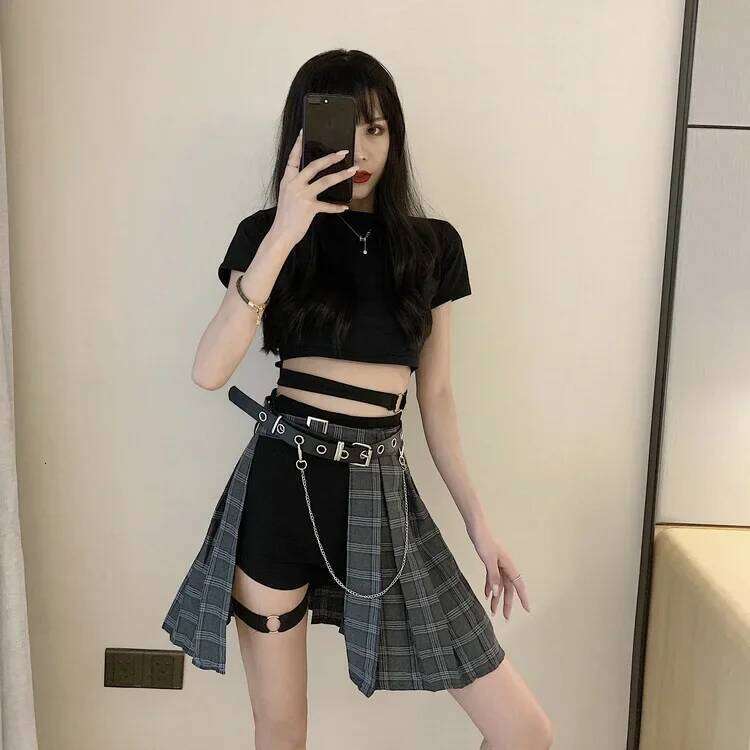 Female Punk Skirt Gothic Style Plaid Irregular Women Asymmetrical High Waist Pleated Mini Skirts sexy skirt for sex Z260314