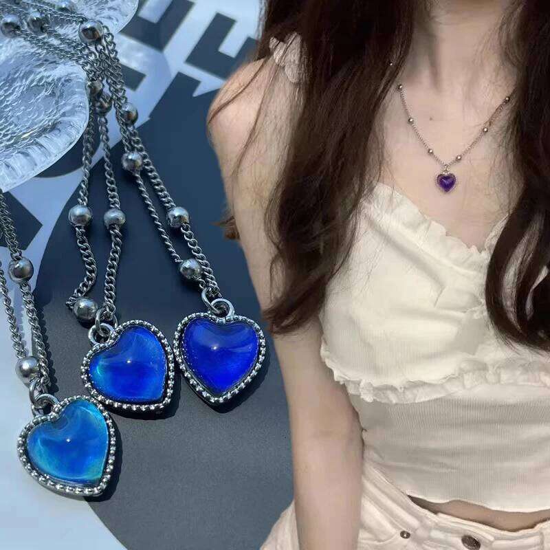 Discoloration Necklace Color Change Heart Pendant Chain for Women Temperature Sensitive Stone Peach Choker Jewelry H260312
