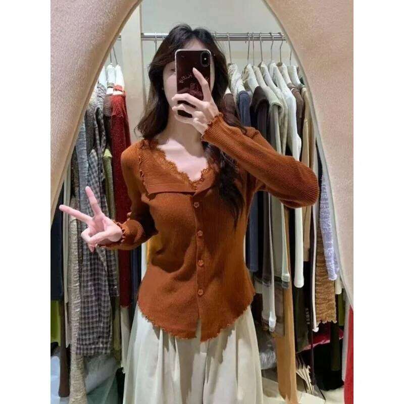 French Lace V-neck Splicing Fungus Edge Long-sleeved Sweater for Women Autumn Winter New Bottoming Shirt Top Cardigan Z260313