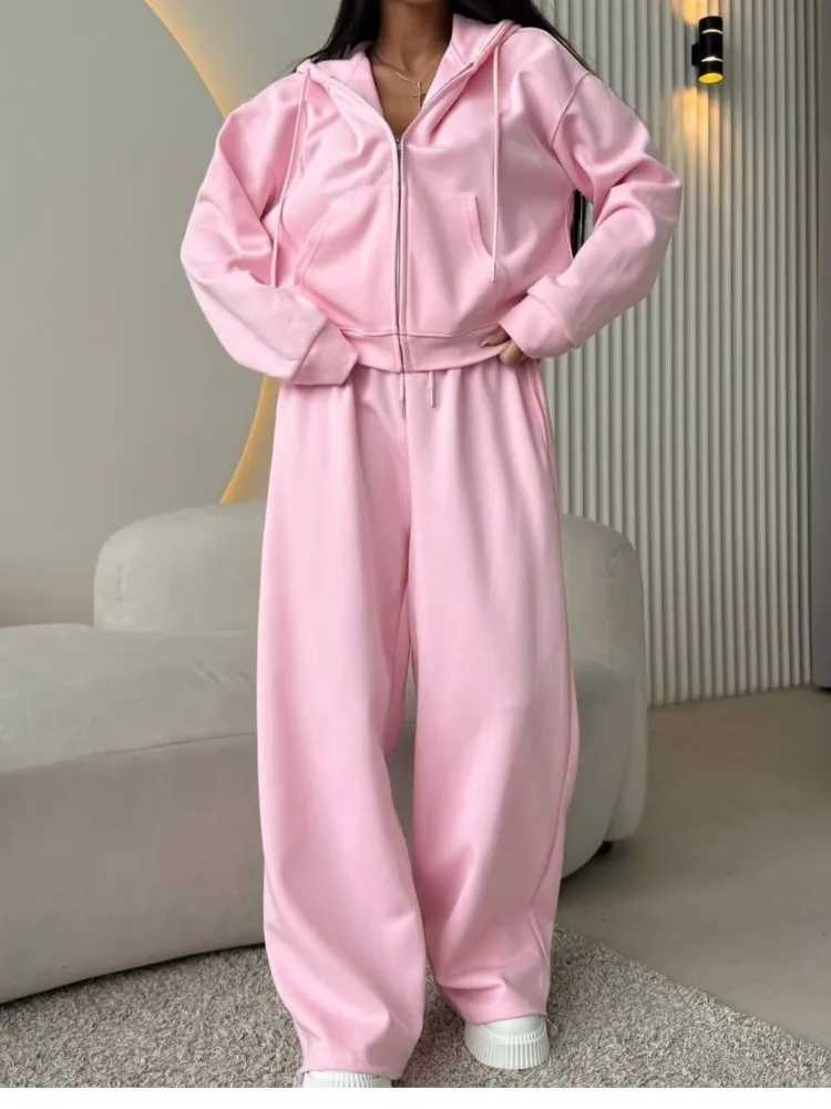 Autumn Solid Color Sports Suit Long-sleeved Zipper Cardigan Hooded Sweatshirt Trousers Two-piece Set Womens Casual Trousers Set M260313