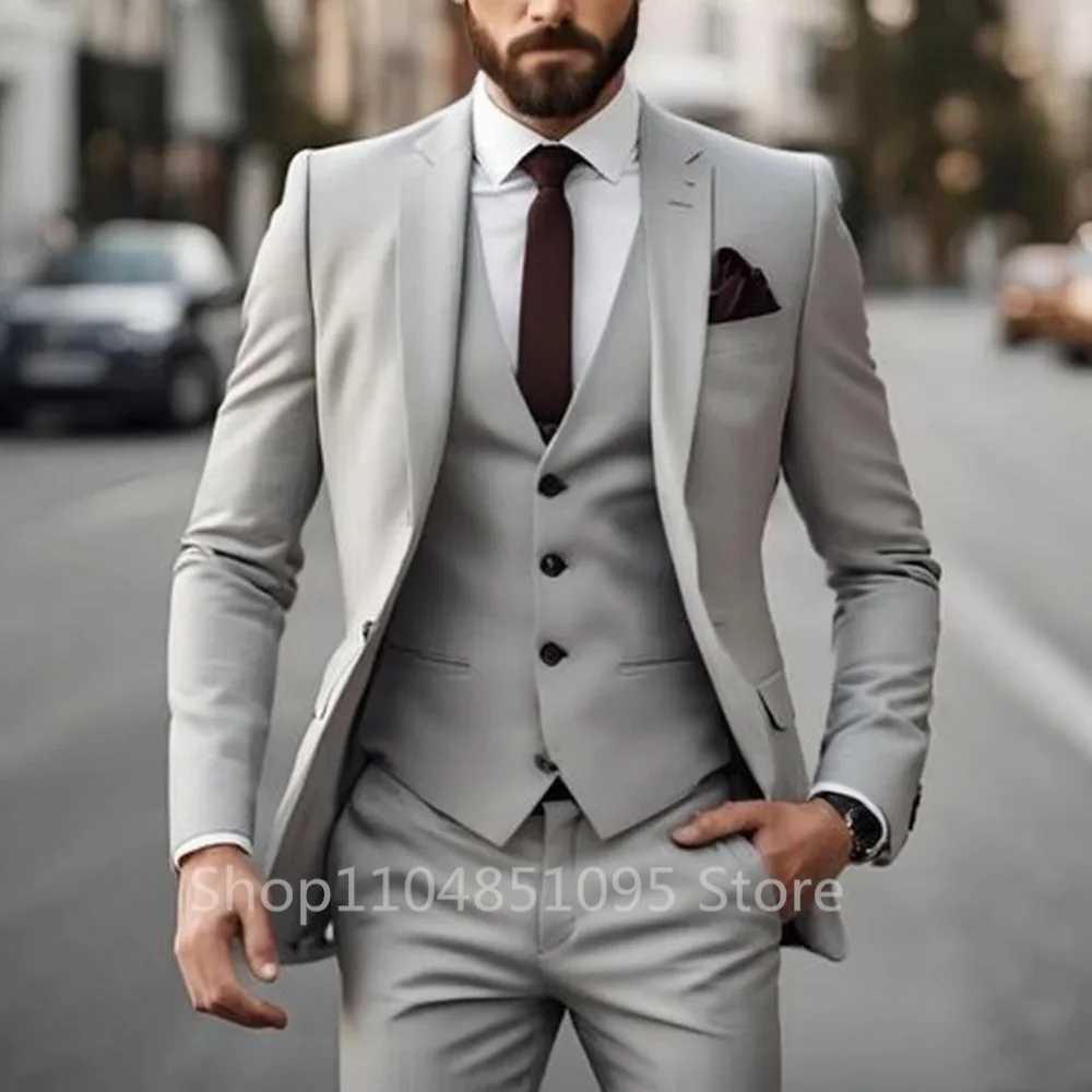 MenS Trend Personality 3 Piece Slim Fit Suits Business Wedding Party Tuxedos Blazer Vest Pants Solid Color Elegant Man Clothes M260313