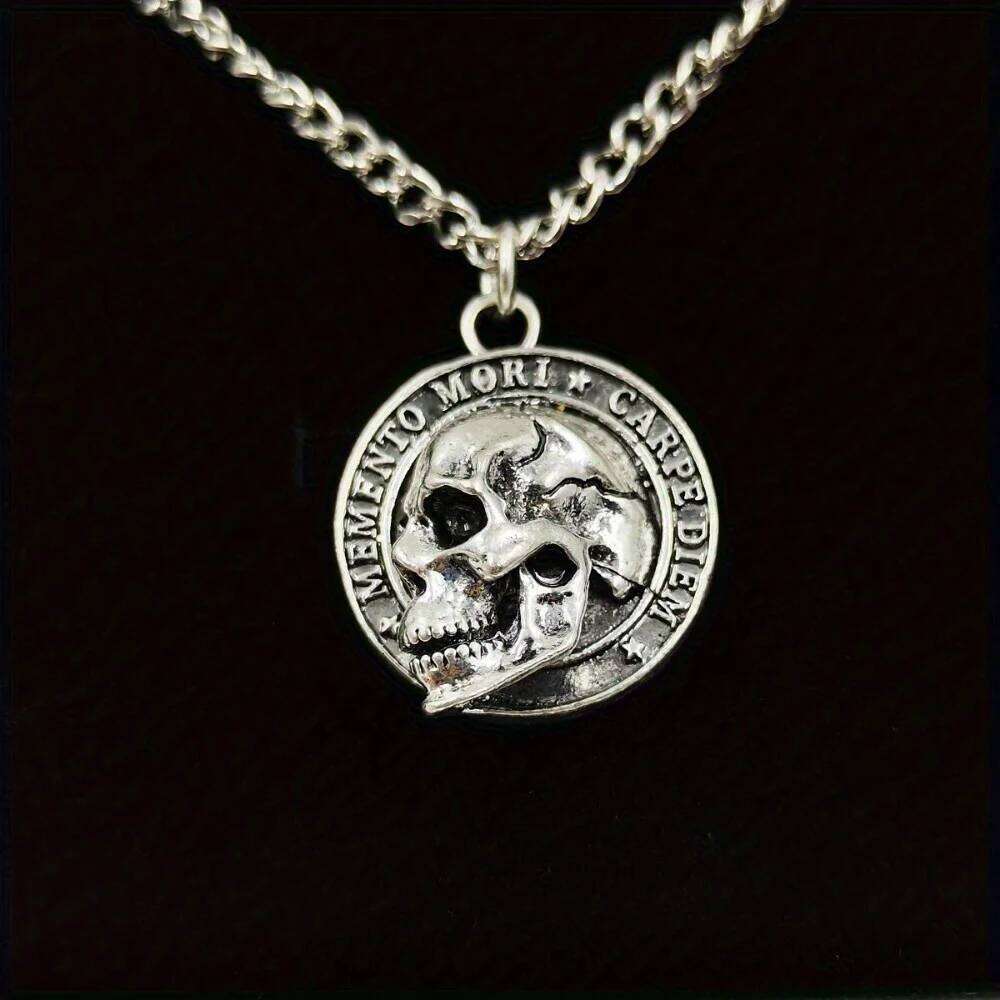 New Personalized Trend Skull Pendant Necklace Men's Rock Hip-hop Party Retro Valentine's Day Gothic Sweater Chain Accessories H260312