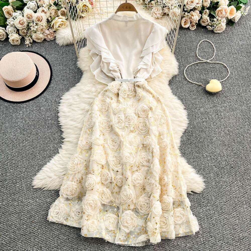 Women's French sweet pleated patchwork short c10 sleeved dress with summer high-end design featuring three-dimensional floral details