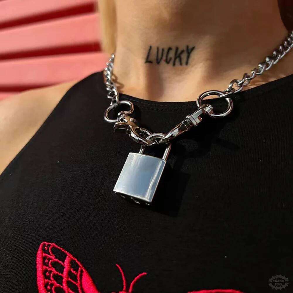 Retro Punk Fashion Exaggerated Thick Chain Simple New Couple Multi-Layer Lock Necklace Unisex Jewelry Accessories H260312