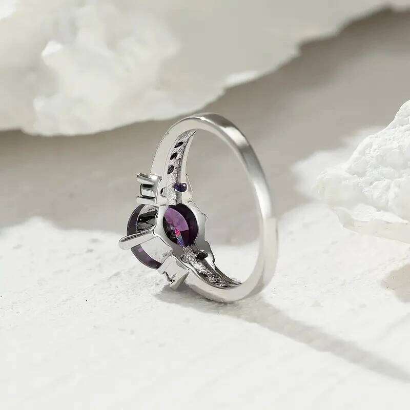 Huitan Trendy Round Purple Zirconia Finger Ring Femal Engagement Jewelry Charming Wedding Bands Fashion Silver Color Accessories H260312