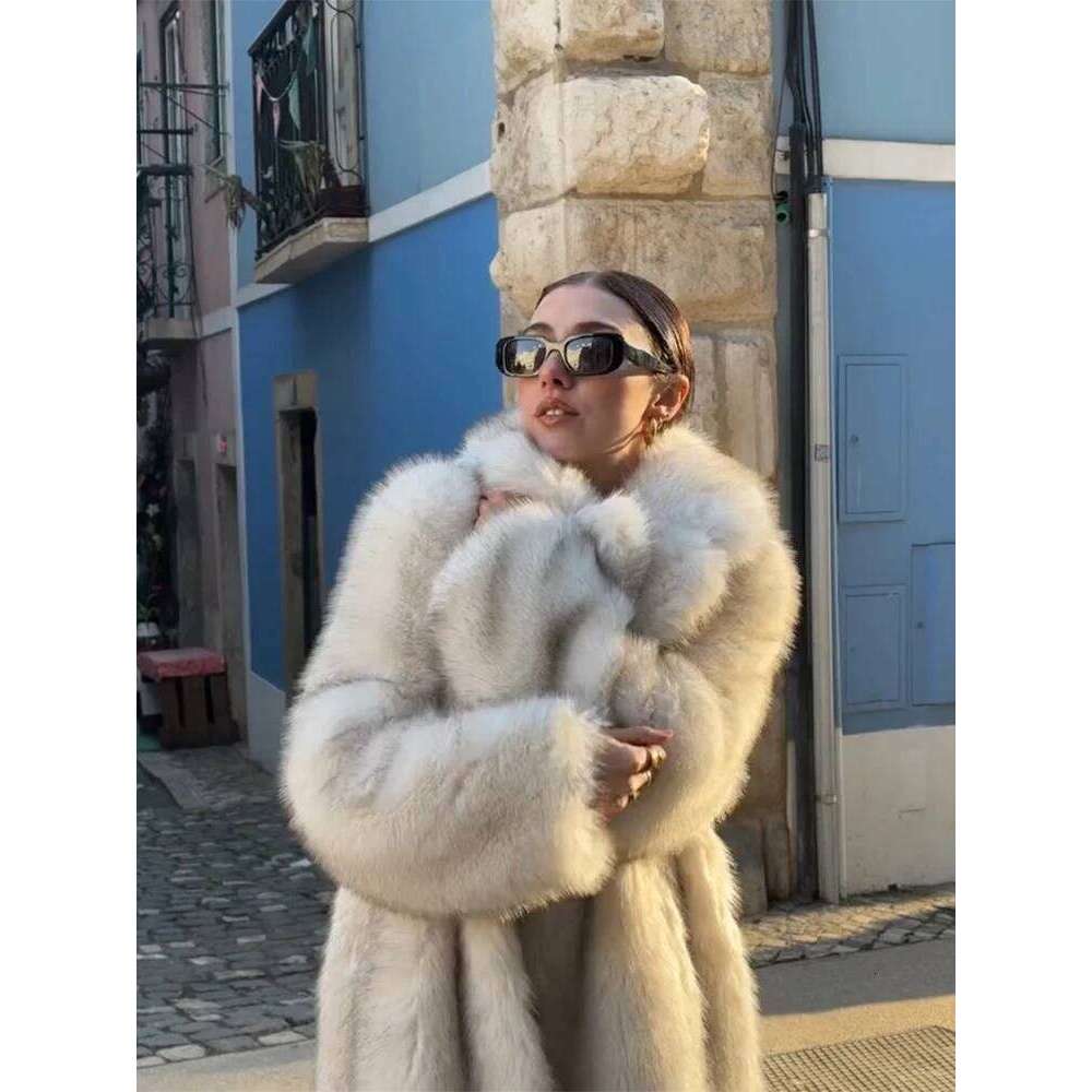 Neo Mint Street Style Long Eco Faux Coats Women 2025 Winter Fluffy Gradient Fox Fur Jacket Brand Fashion Girls Overcoats Z260313
