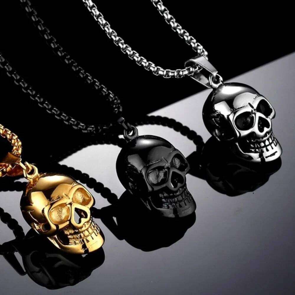 Retro Domineering Personality Skull Pendant Necklace Men's Trend Fashion Punk Hip-hop Niche Street Party Gift PendantAccessories H260312
