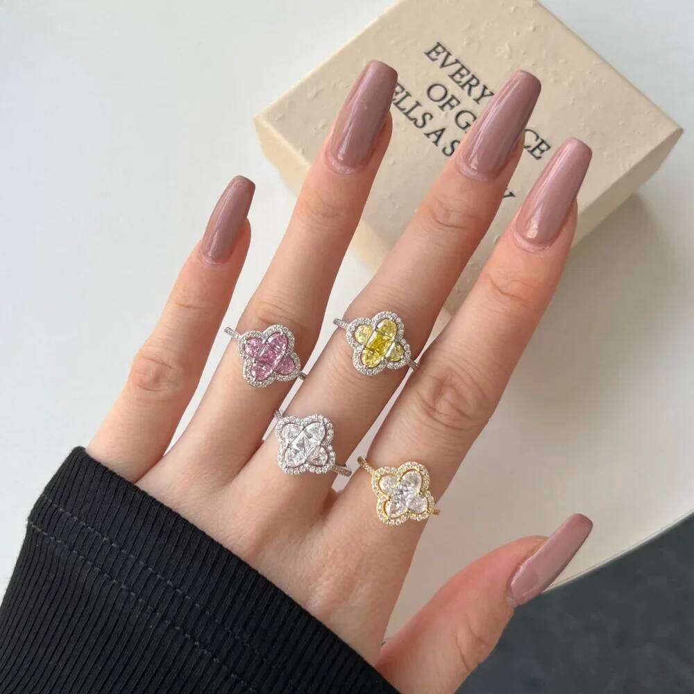 YILUOCD Shiny 5A Cubic Zirconia Four Cr Rings for Women CZ Lucky Ring Daily Classic Jewelry Lady Party Banquet Gifts H260312