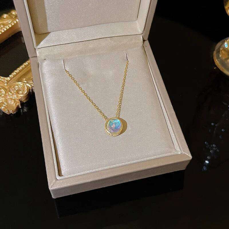 2025 Pearl for Women, High-End Versatile Elegant Butterfly Titanium Steel Clavicle Chain, Internet Celebrity Style Necklace H260312