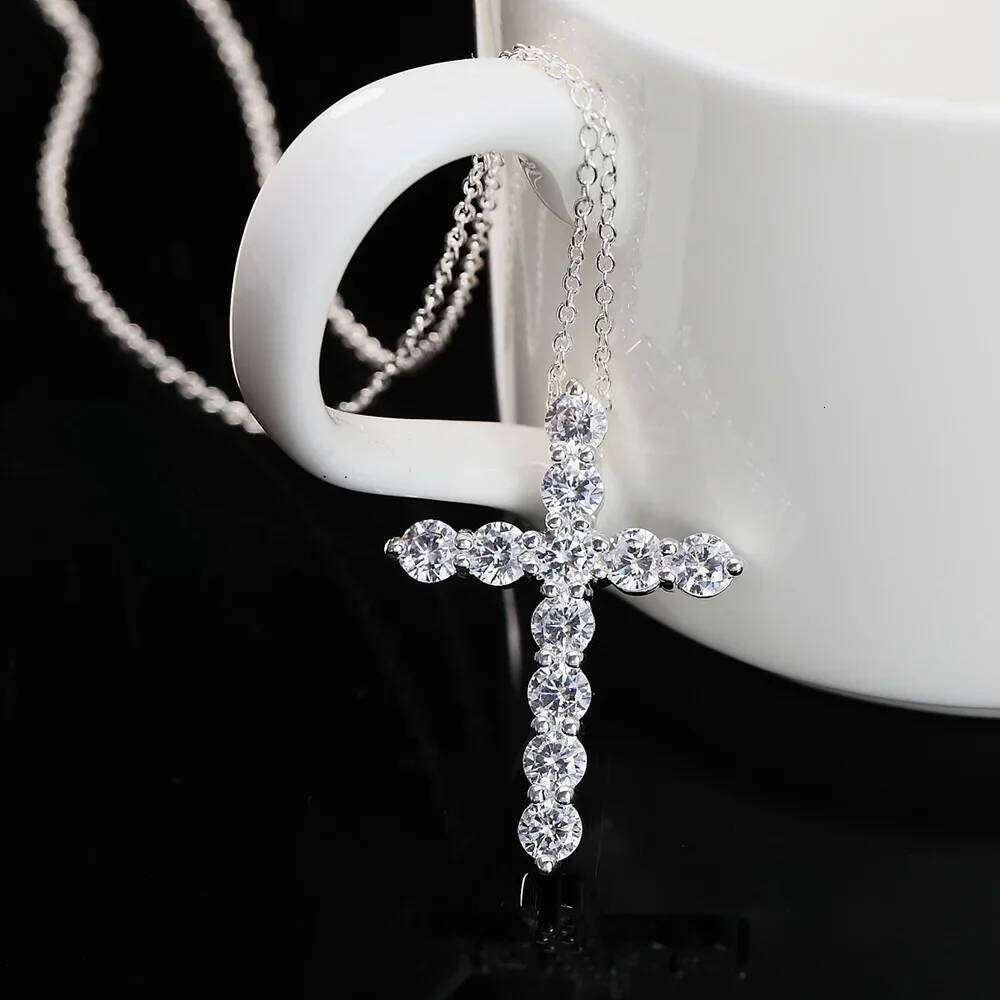 Hot silver color crystal cross Pendant Necklace For Women Fashion wedding party Jewelry fine Pretty Holiday gifts H260312