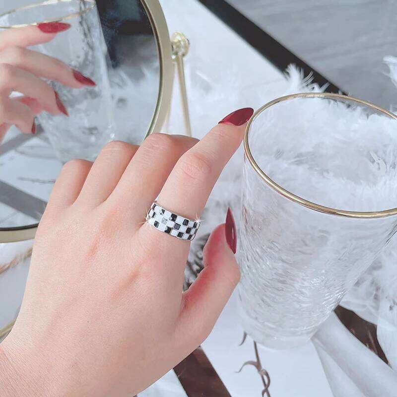 New Fashion 925 Sterling Silver Black Grid 8mm Wide Adjustable Rings Women&Girl Jewelry Gift Chessboard Design Trend Ring H260312
