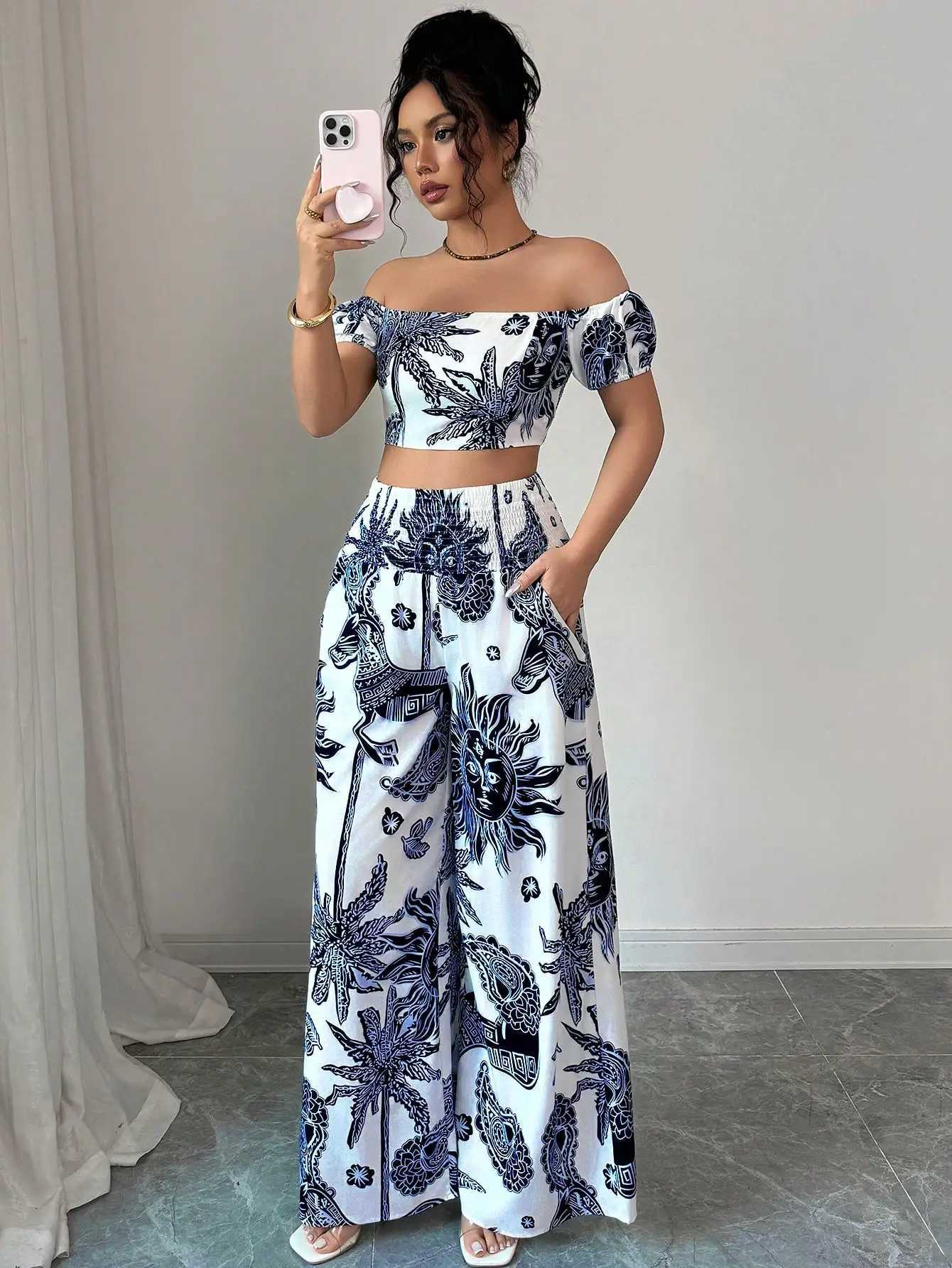 Off-Shoulder Crop Top and Wide-Leg Pants Set with Tribal-Inspired Print M260313