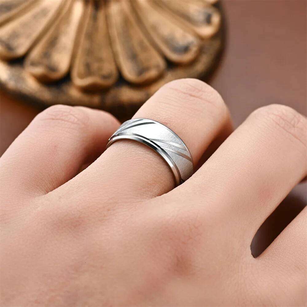 2024 New Hot Selling Stainless Steel Slash Couple Rings For Women Men Jewelry Accessories Wholesale Size 7-12 H260312