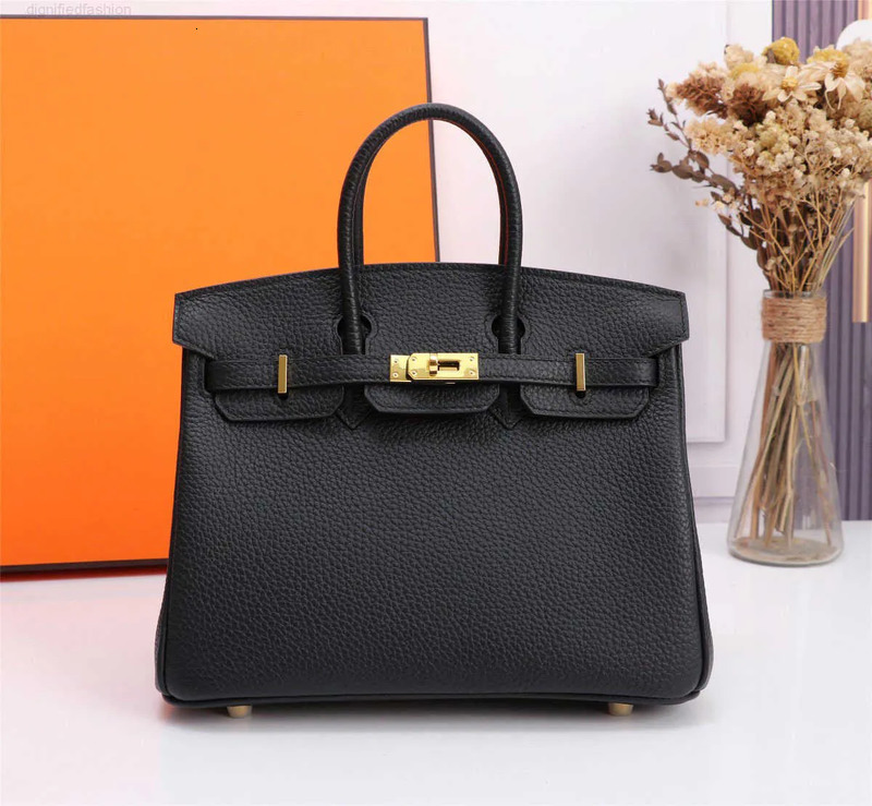 Shoulder Bags Luxury Designehermebirkin bagwomens shoulder fashionable evening 3 sizes crossbody highquality cowhide designer handbag dinner bag 12A
