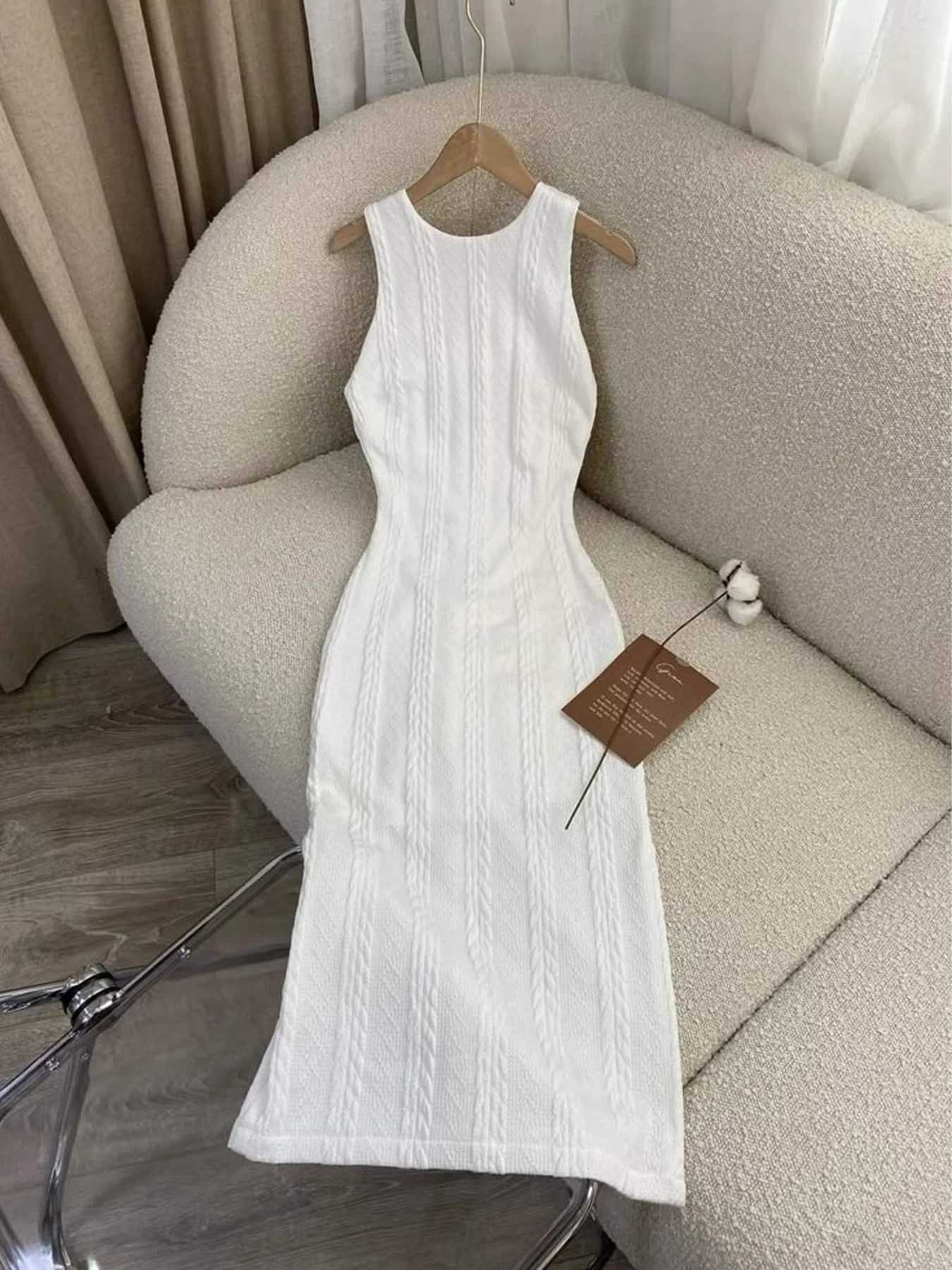 Maxi Dress Spring Summer Women White Sleeveless Textured Knit Bodycon Elegant Chic Romantic Date Party Vacation DressT260316