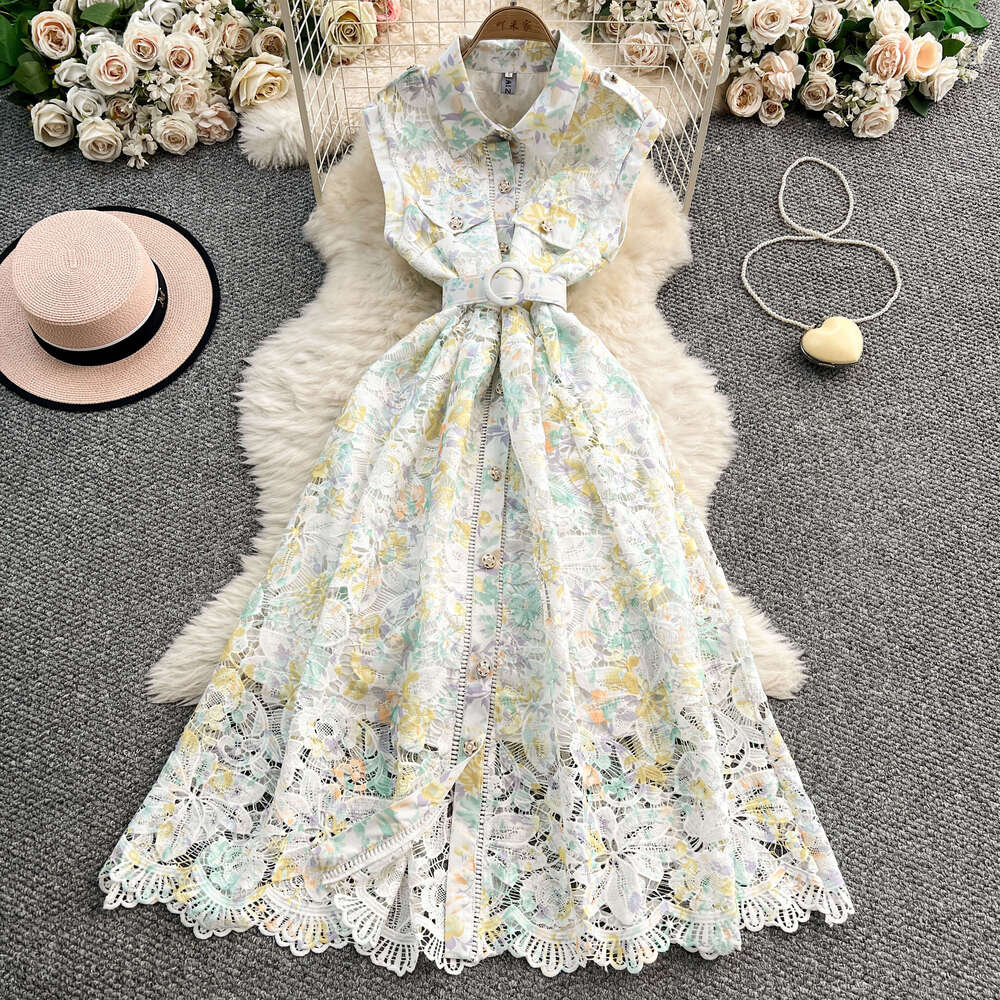 2026 designer's elegant and exquisite water-soluble lace printed women's lapel dress with a brand new single c10 breasted button