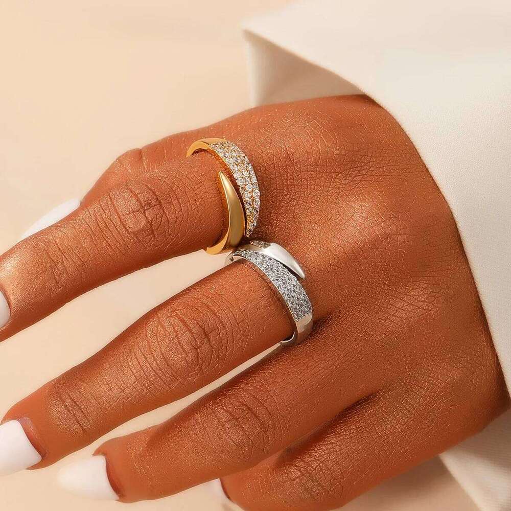 New Fashion Stainless Steel 18K Gold Plated Sun Rings for Women Rhinestones Inlaid in Hollow Metal Texture Ring Trendy Jewelry H260312