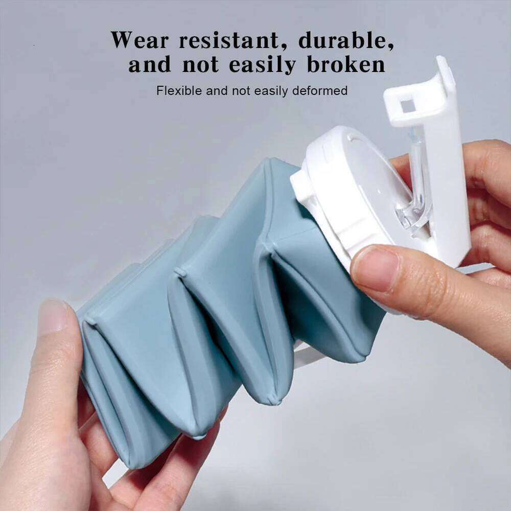 620ml Collapsible Silicone Foldable Water Bottle with Straw for Camping Hiking Running Z260313