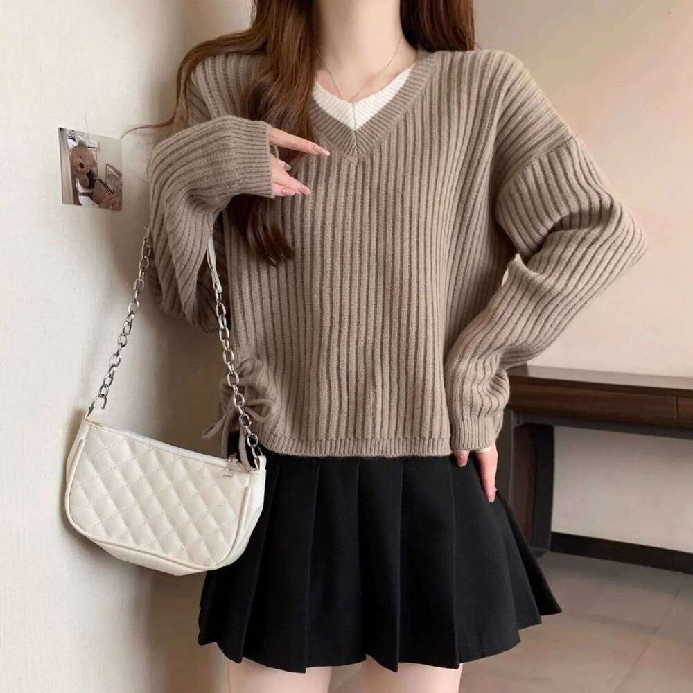 Knitted Women's 2025 New Autumn Winter Fashion Versatile Slimming V-neck Long Sleeved Fake Two-piece Drawstring Sweater Z260313