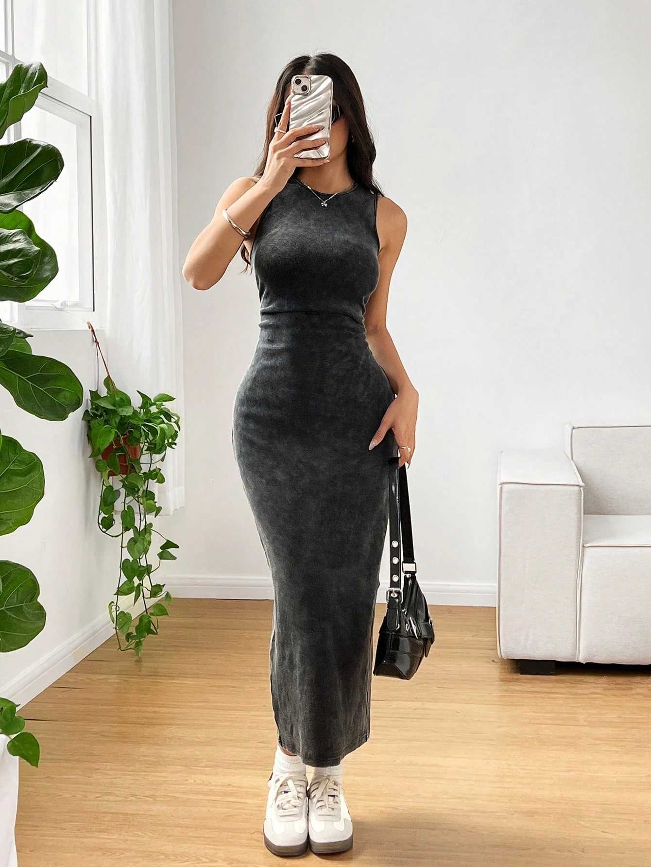 Womens Summer Round Neck Pleated Bodycon Casual Cami DressHoliday OutfitsSummer Dresses for WomenT260314