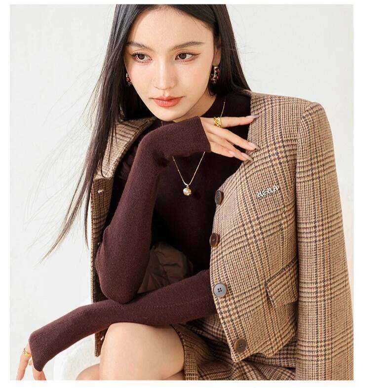 Wool Seamless Integrated Sweatwe Knit Base Shirt, Spring and Autumn Thin Slim Women's Top Z260313