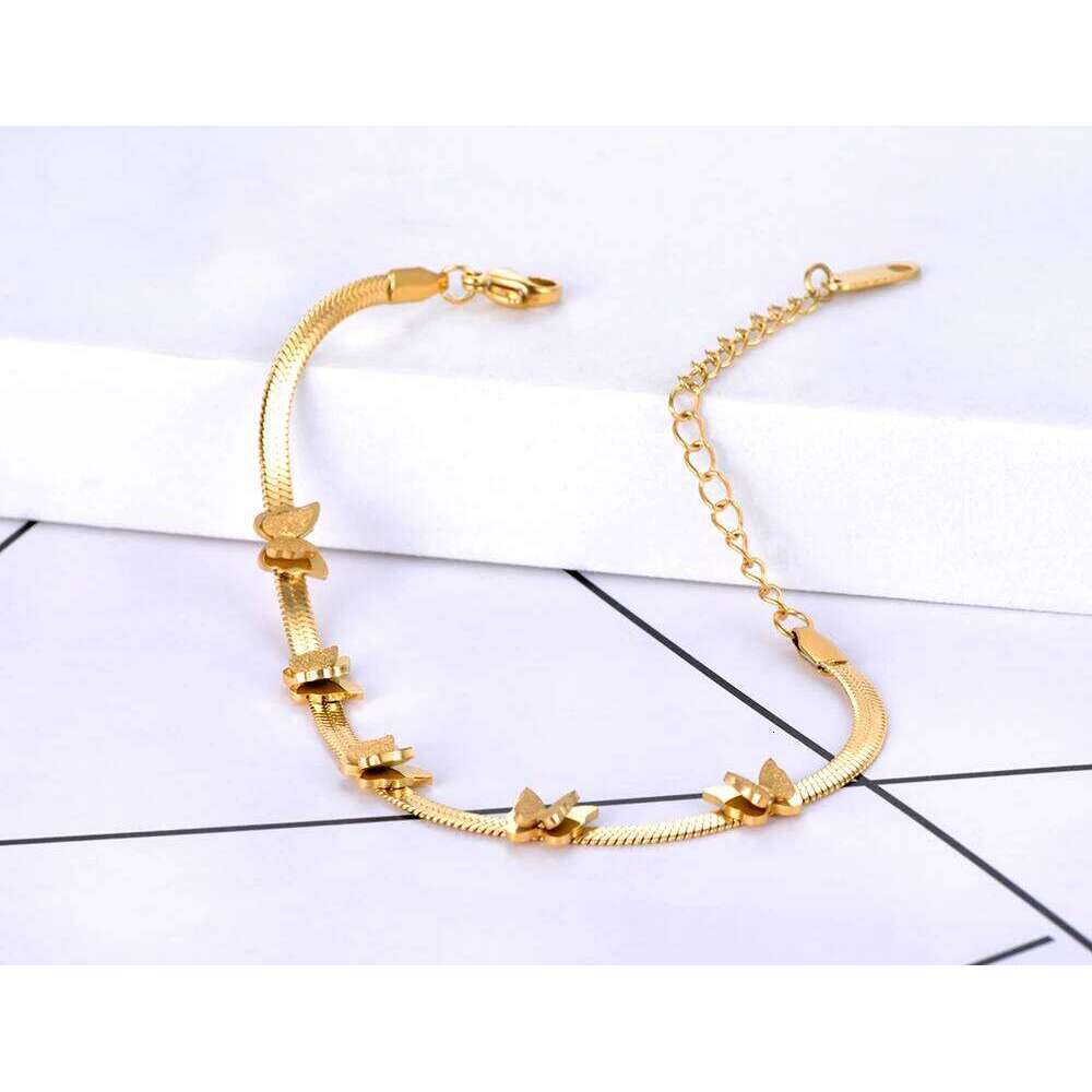 Lokaer Trendy Stainless Steel 5Pcs Butterfly Animal Charm For Women 18K Gold Plated Snake Chain Bracelet Jewelry B21134 Z260313