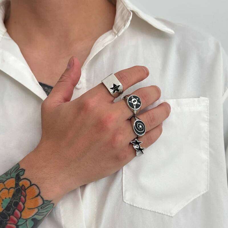 4 Pieces/set of European and American Fashion Star Rings, Women's Personalized Punk Style Trendy Holiday Accessories Jewelry H260312