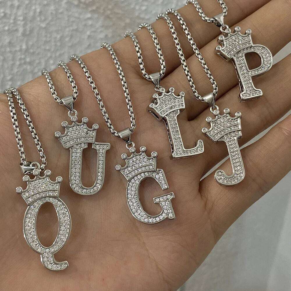 Freetry 26 Letters A-Z Zircon Crown Pendant Necklace for Women Men Punk Initial Alphabet Necklaces Hip Hop Choker Chain Jewelry H260312