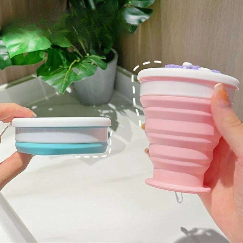 Colorful Outdoors Silicone Folding Cups with Lid Camping Gadgets Supplies Portable Collapsible Hiking Drinking Travel Mugs 200ml Z260314
