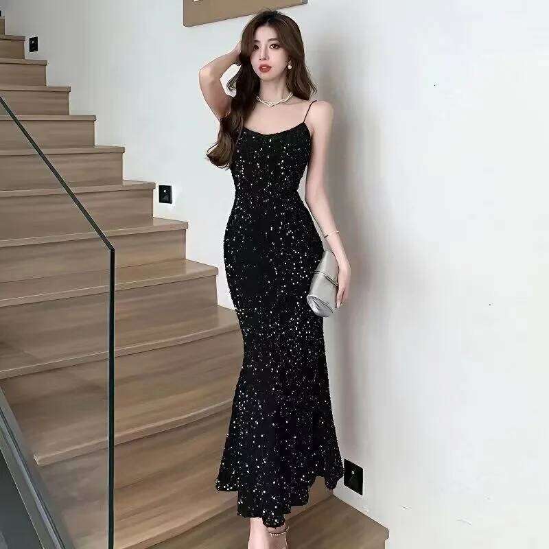 Women's Red Sequin Spaghetti Strap Dress Mermaid Hem Elegant Evening Party Gown Z260313