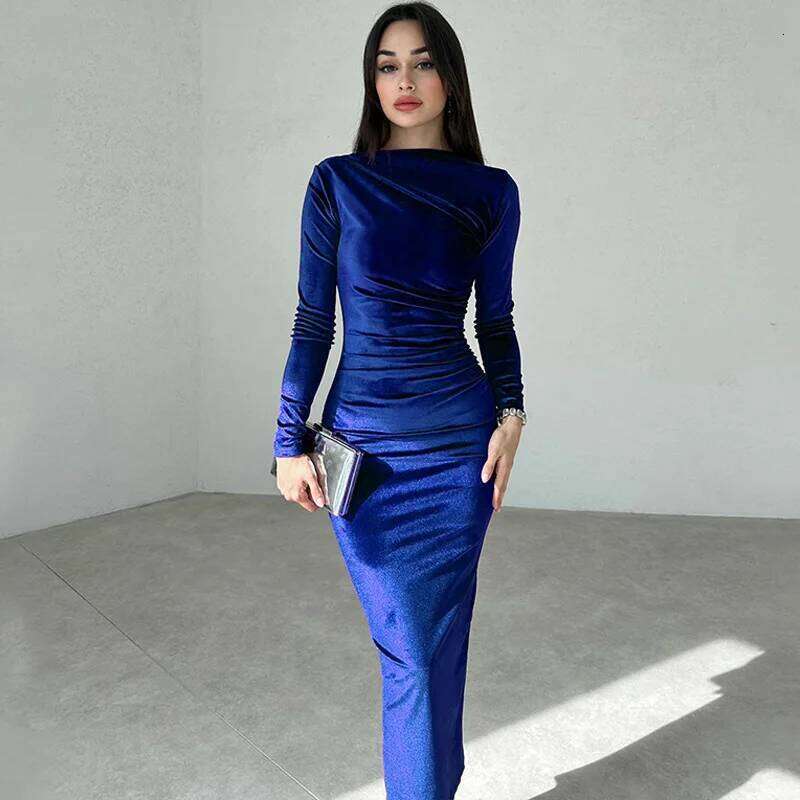 Fashion Autumn and Winter New Long-sleeved Semi-turtleneck Slim Dress Elegant Velvet Women's Solid Color Casual Skirt Z260313