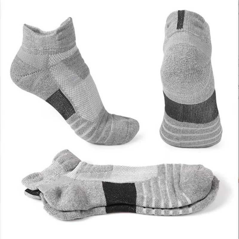 1/3 Pairs Anti-slip Football Socks Men Cotton Sock Short Long Tube Soccer Basketball Sport Socks Breathable Deodorous Mens Sock D260313