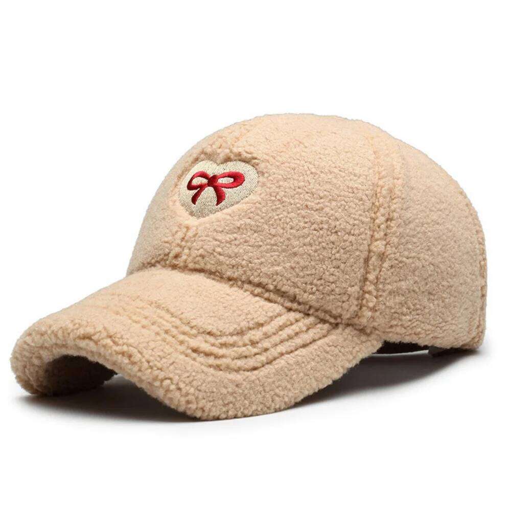 Sherpa Baseball Cap For Women Embroidered Heart And Bow Decoration Warm Winter Outdoor Sport Hat Ladies Z260313