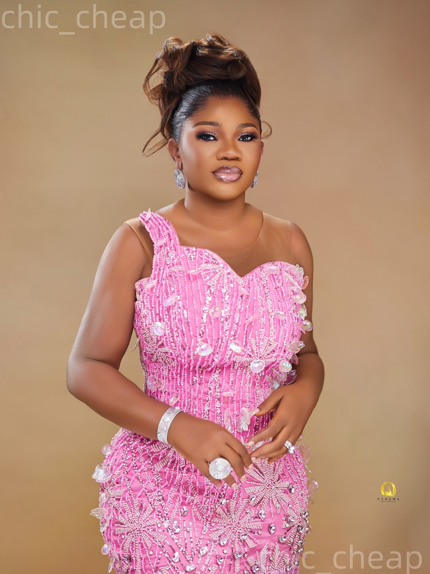 2026 Pink Sheath Cocktail Dress Appliques Crystals Sequined Short Mini Graduation Homecoming Dinner Party Dresses For Special Occasions Sweetheart Gow