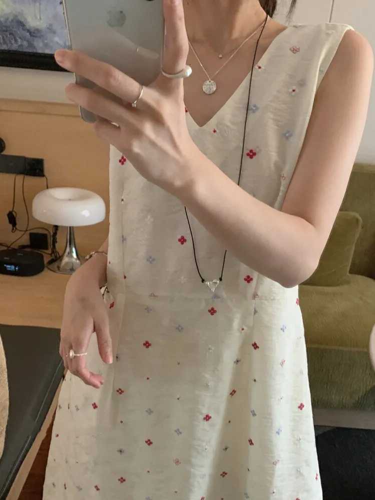 Stunning Floral V-ne Vest Dr Womens Summer Faion Tea Break Long Skirt Ele Sle Commute Single Piece No SveT260314