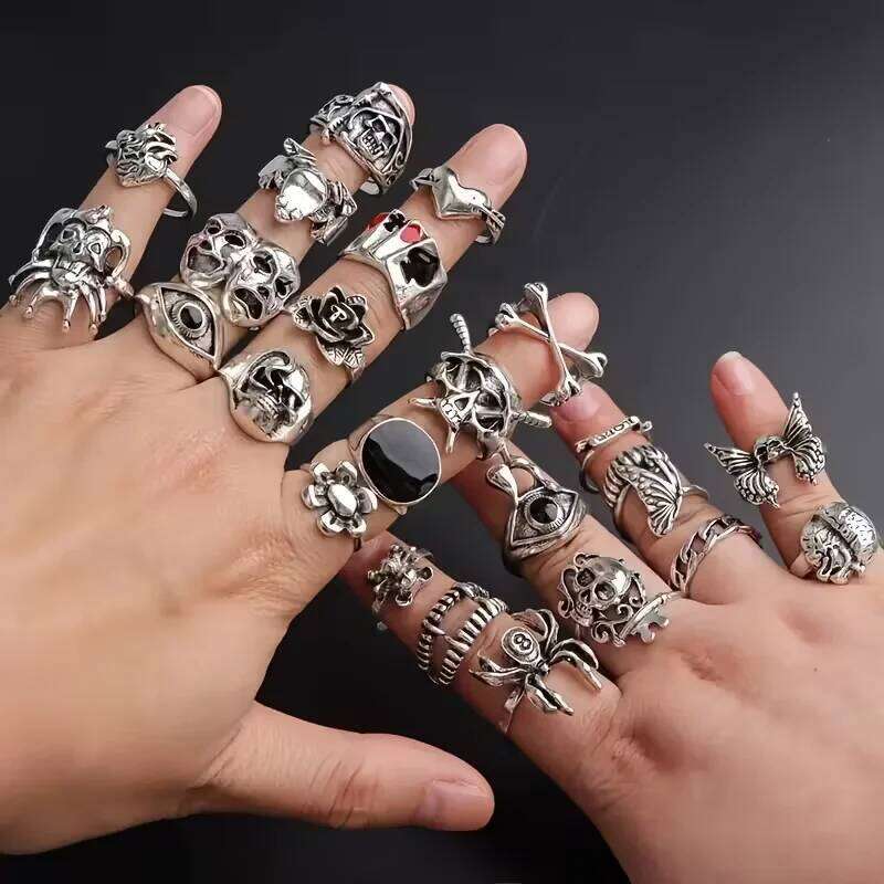 24Pieces Vintage Punk Rings Set For Women Men Mix Style Hip Hop Heart Flowers Skull Eye Finger Ring Jewelry Party Gift H260312