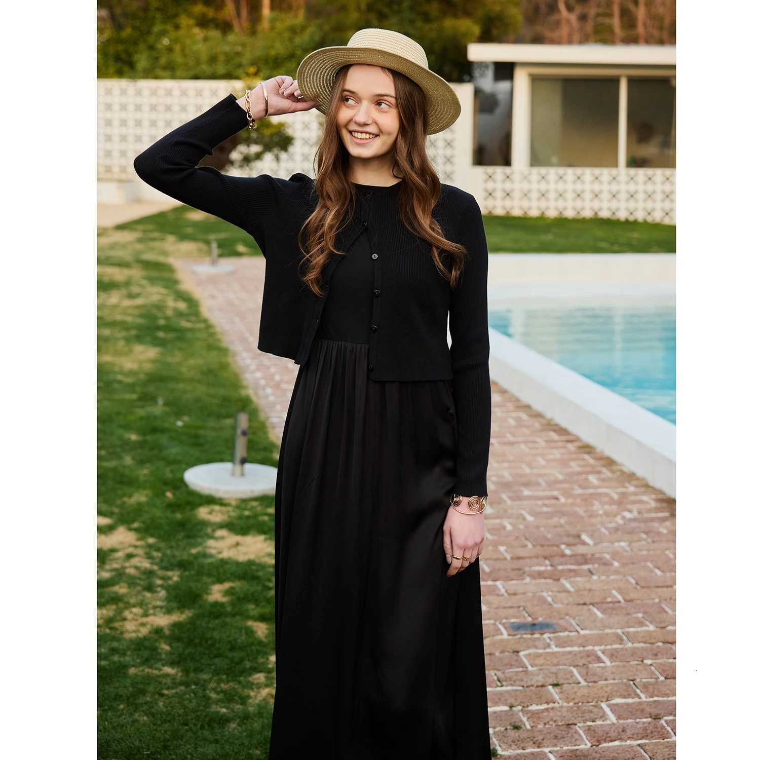 AP SS26 Women Sleeveless Dress Elastic Waist Skirt Cable Cardigan Clothing ElegantT260314