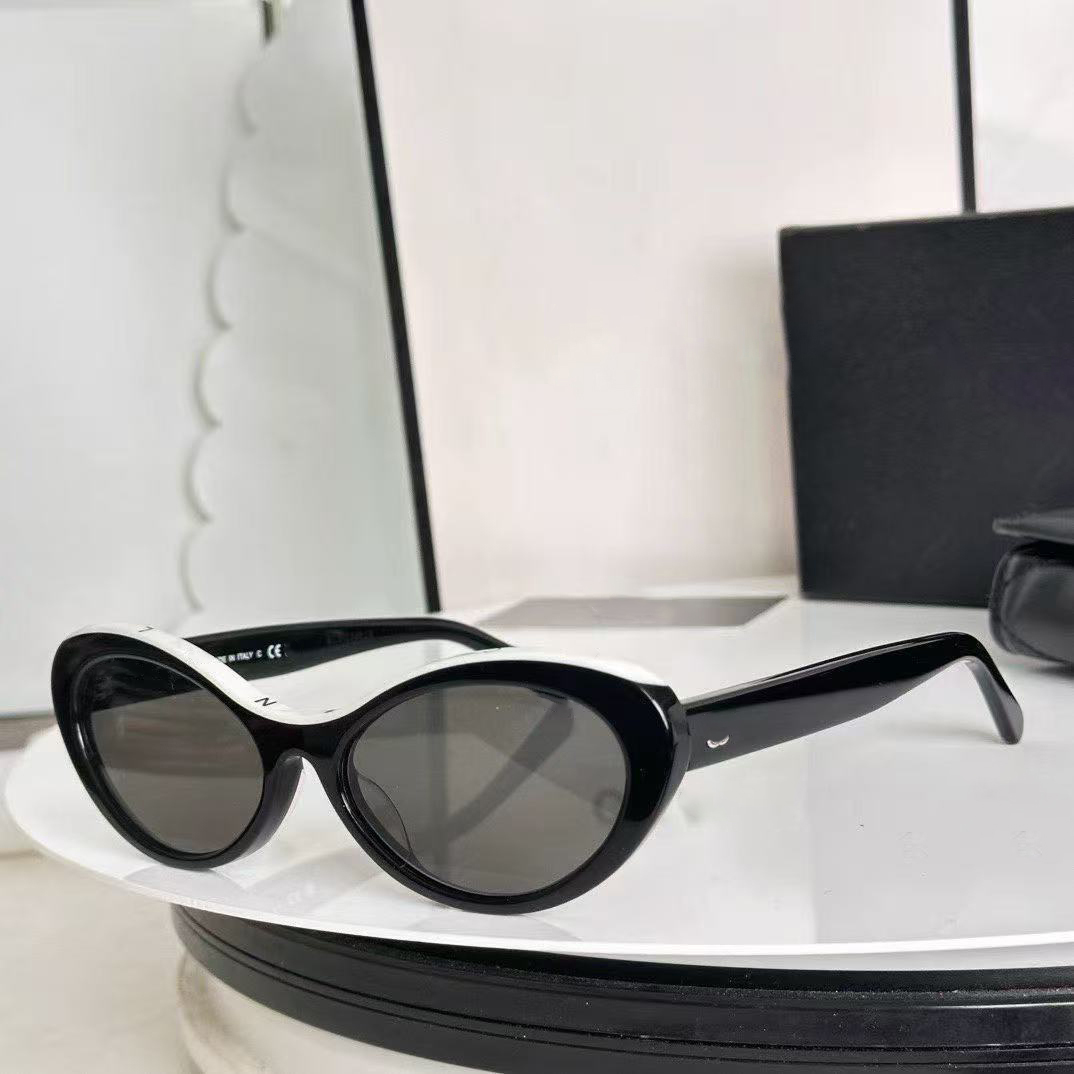 luxury designer sunglasses Cat Eye rotundity Frame sunglasses for women letter classic Travel trend Beach shading UV400 protection polarized fashion glasses good