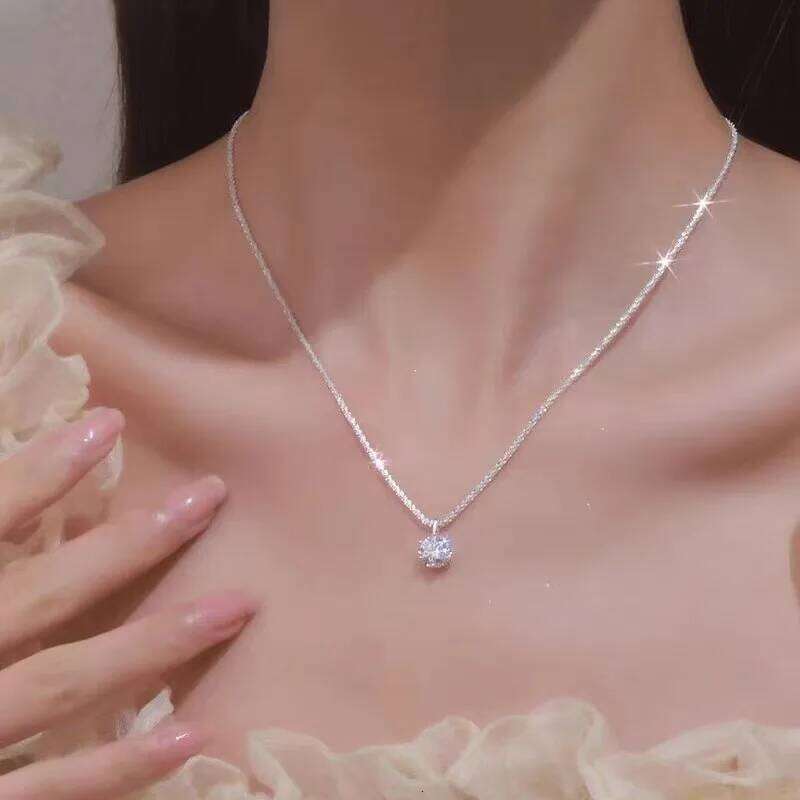 2025 New Sparkling Silver Color Necklace with White Zircon Pendant Women Trendy Clavicle Chain Choker Wedding Party Jewelry Gift H260312