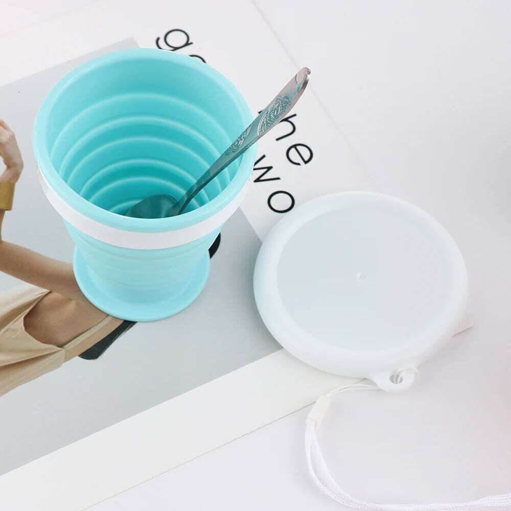 Portable Silicone Folding Water Cup Outdoor Heat Resistant Foldable Mug with Lid Collapsible Travel Drinking Cups for Camping Z260313