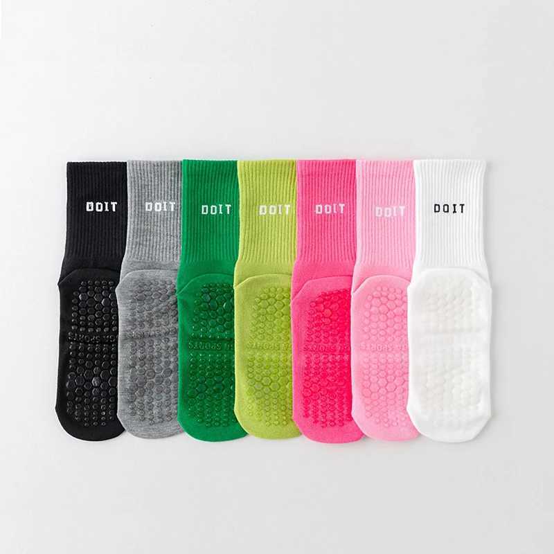 3/6Pairs Female Pilates Indoor Anti Slip Silicone Floor Socks Breathable Bottoming High Waist Letter Sports Stockings D260313