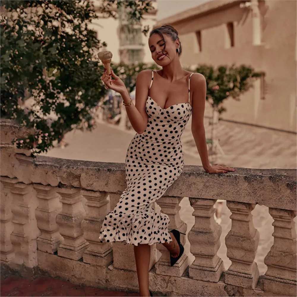 Polka Dot Suspender Dress Summer Womens New Style Waistless Sleeveless Chest Wrap Slim Fit Pleated Hip Wrap Dress Ropa MujerT260316